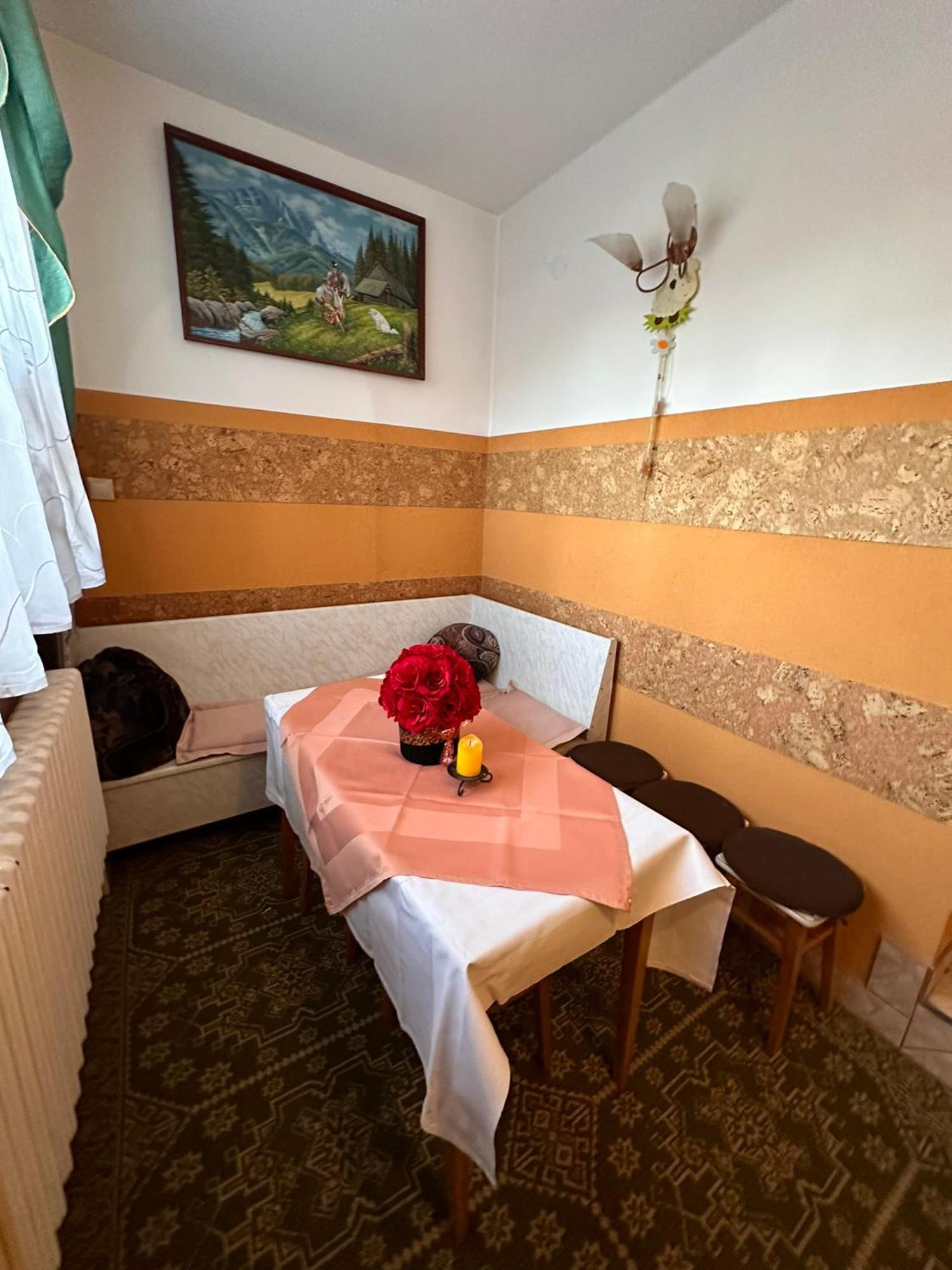 Pokoje Goscinne U Babci Zakopane Ngoại thất bức ảnh